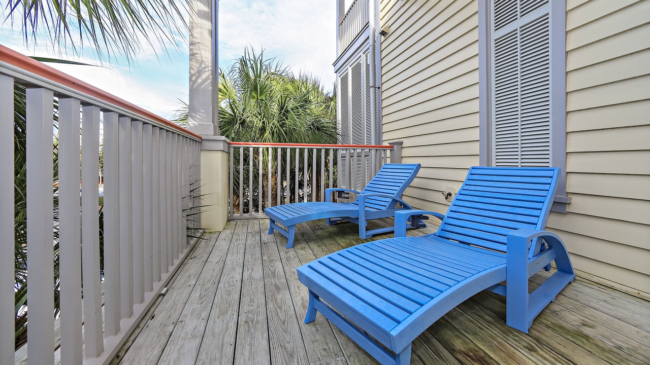 Photo of Patio Balcony in Beach District