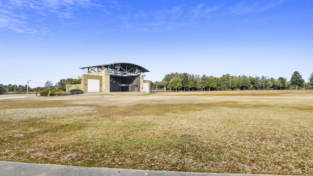 Photo of Outdoor in Summer Breeze