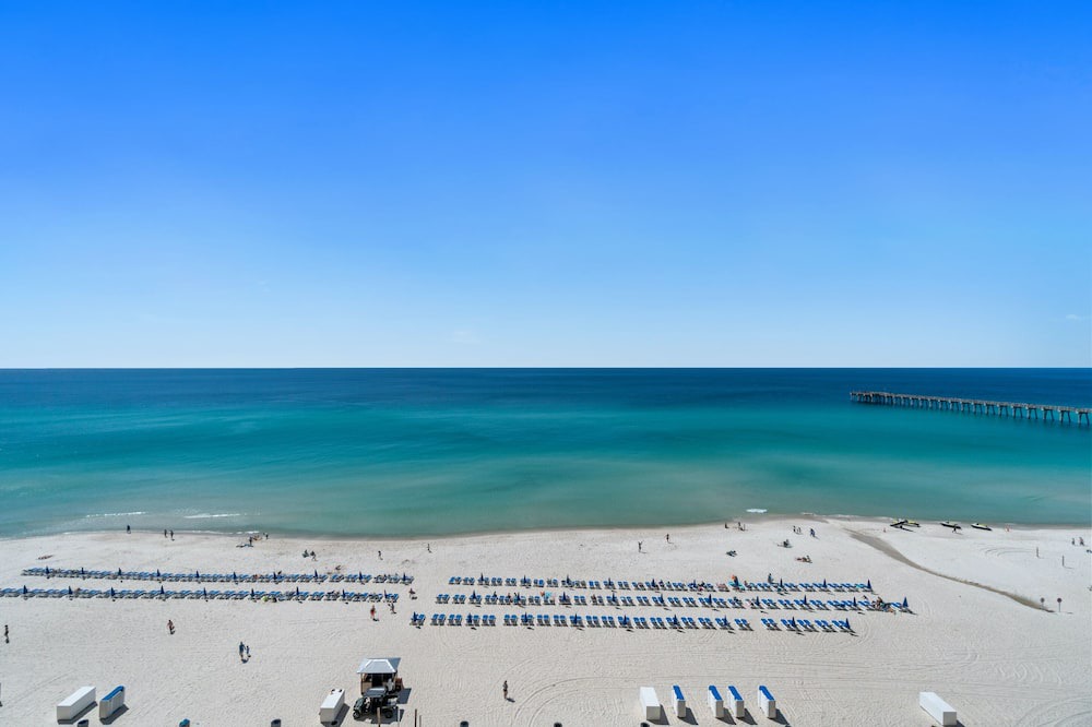 Photo of Others in Bahama Beach
