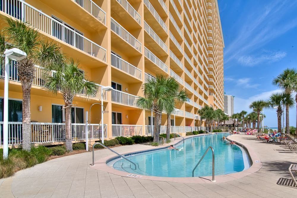 Photo of Outdoor in Bahama Beach
