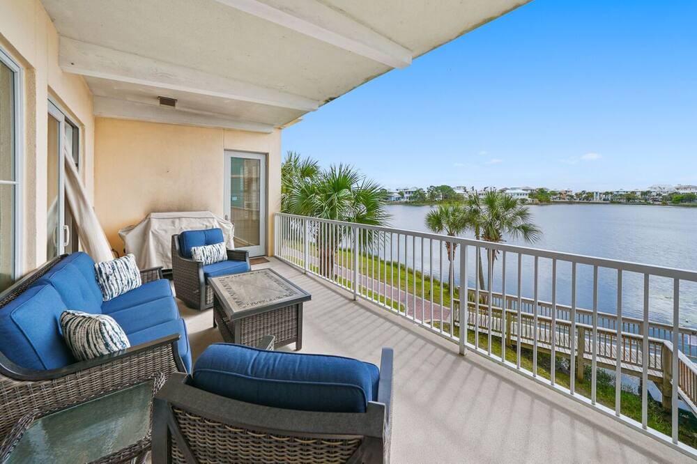 Photo of Patio Balcony in Sunnyside