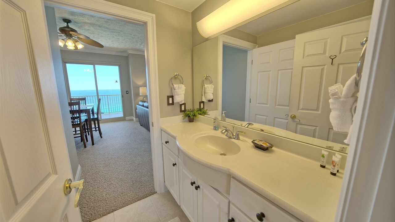Photo of Bathroom in Thomas Drive