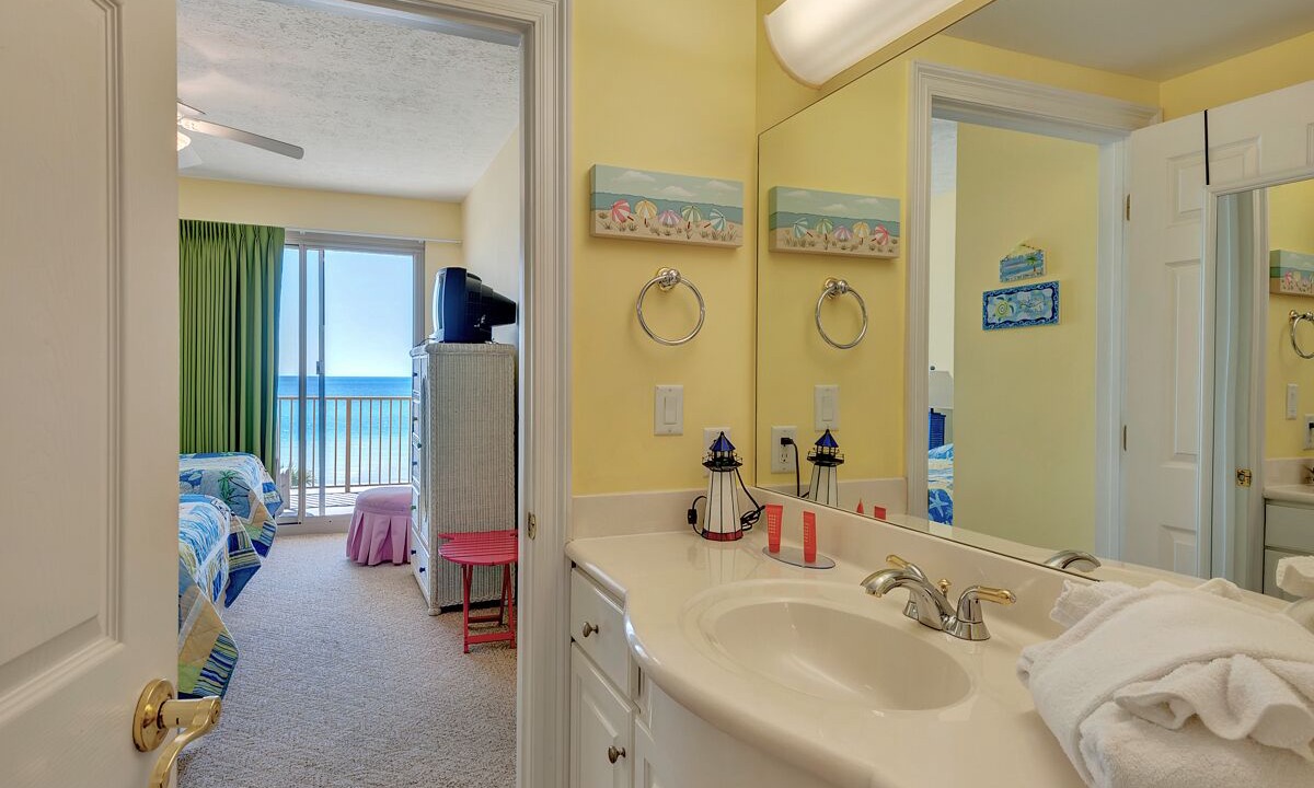 Photo of Bathroom in Thomas Drive