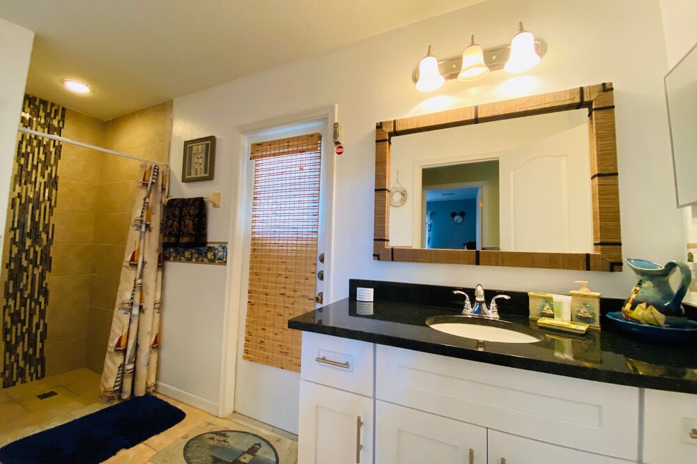 Photo of Bathroom in Lindfields