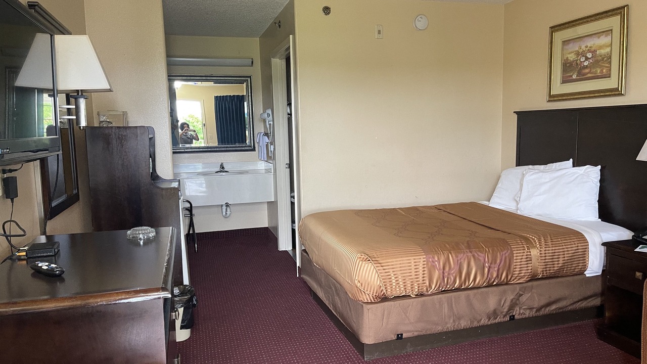 Photo of Bedroom in Denham Springs