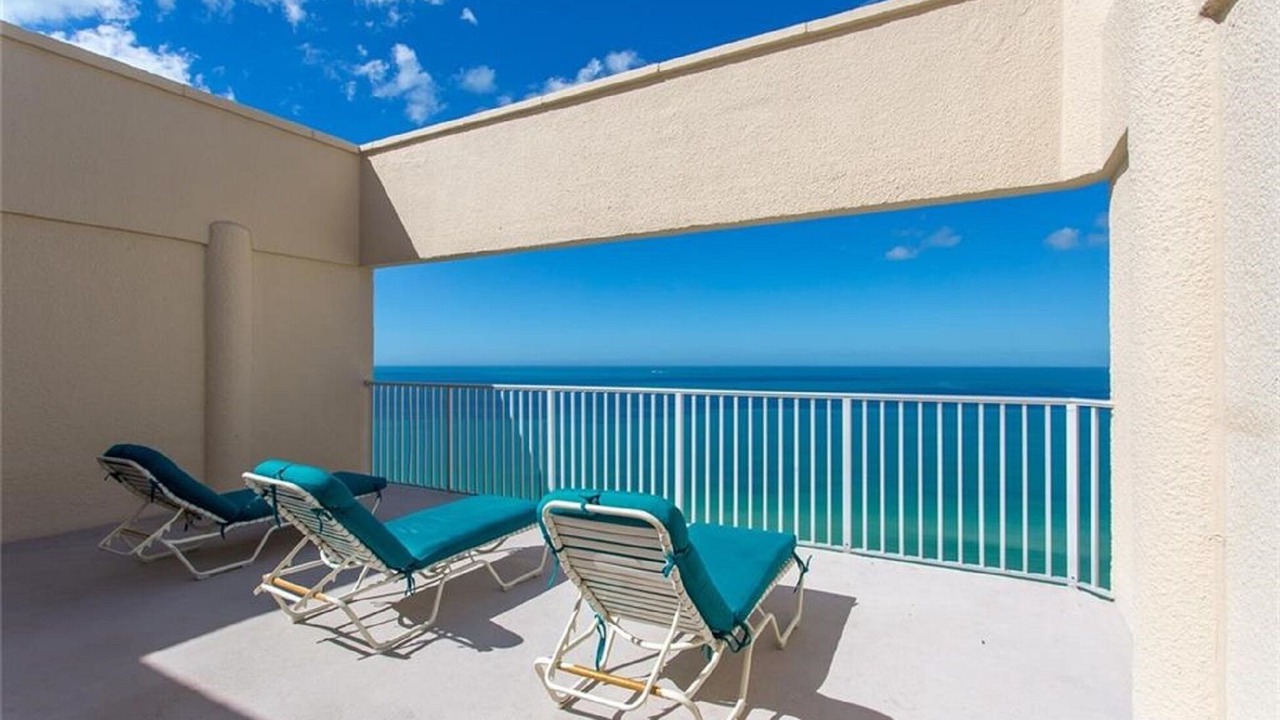Photo of Outdoor in Park Shore