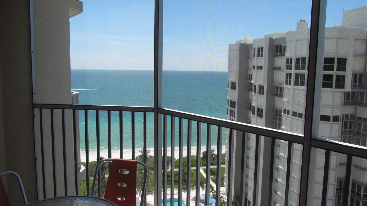 Photo of Outdoor in Park Shore