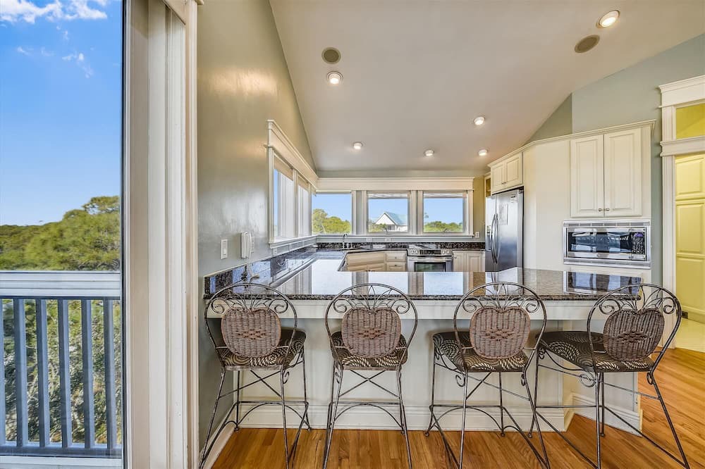 Photo of Kitchen in Plantation