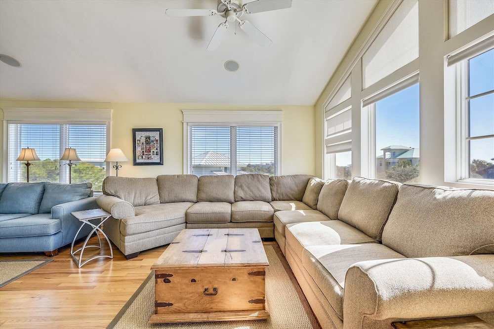 Photo of Livingroom in Plantation