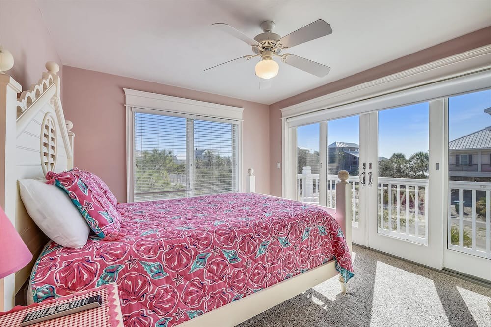 Photo of Bedroom in Plantation
