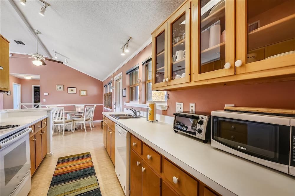 Photo of Kitchen in East End