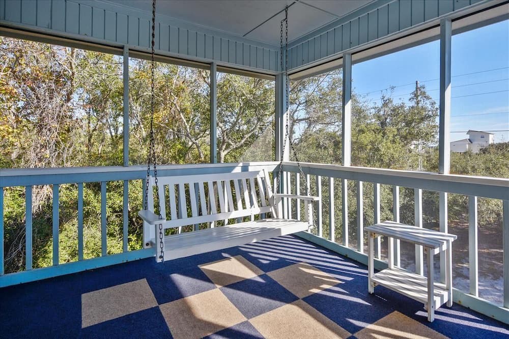 Photo of Patio Balcony in East End