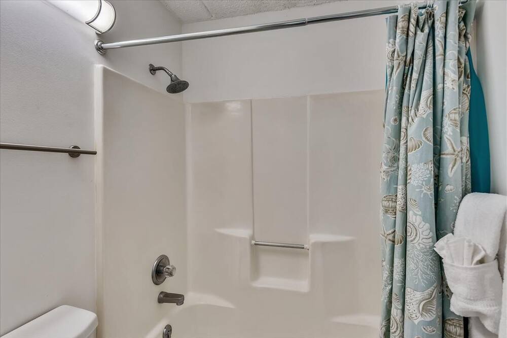 Photo of Bathroom in St. George Island