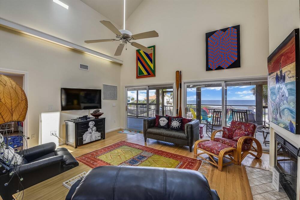 Photo of Livingroom in St. George Island