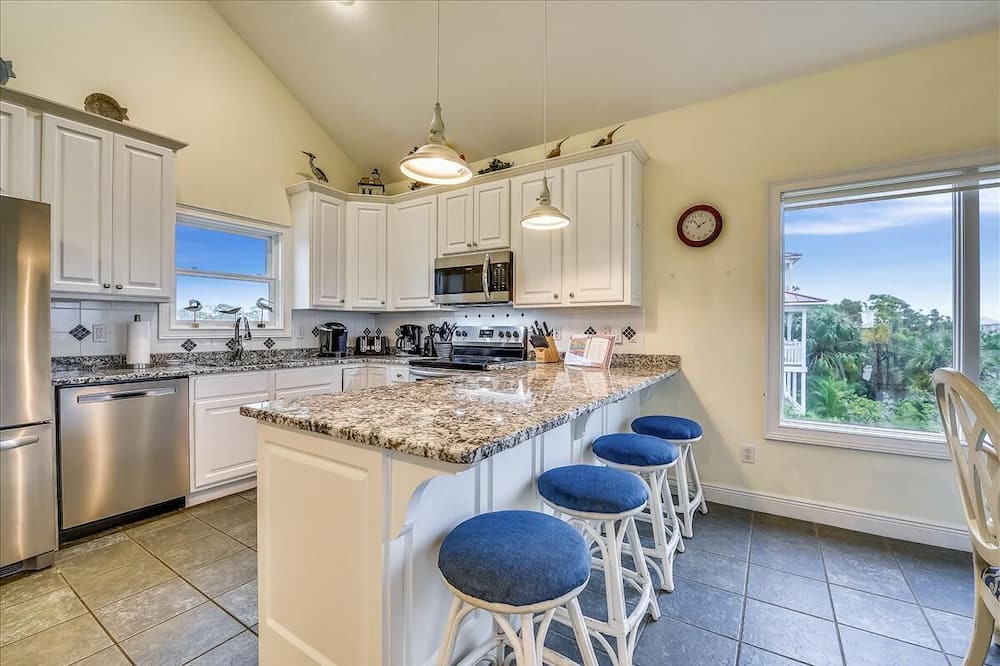 Photo of Kitchen in Treasure Beach Village