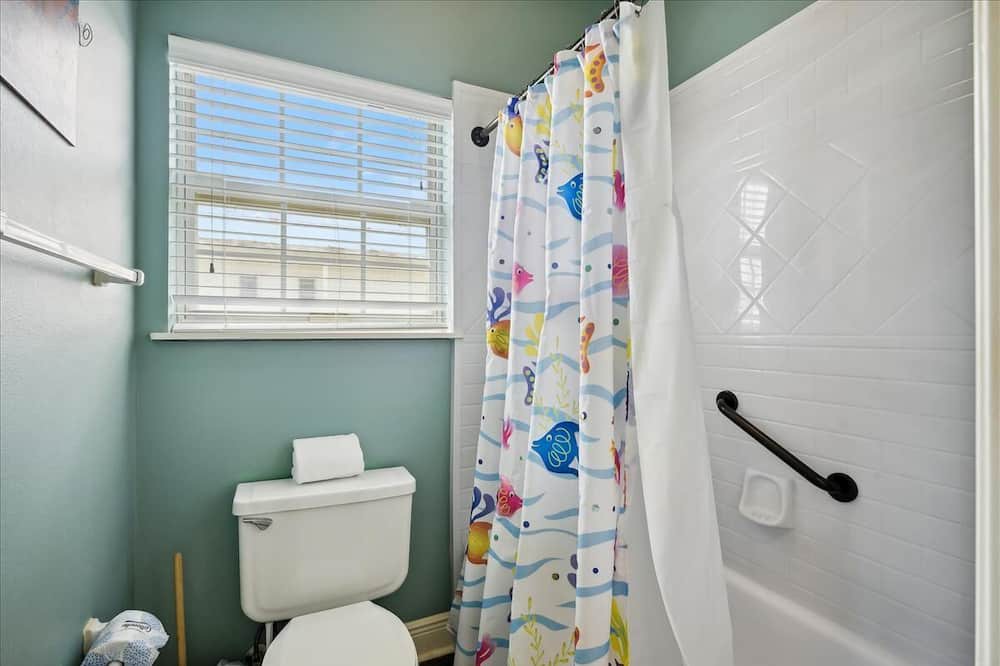 Photo of Bathroom in Sea Palm Village