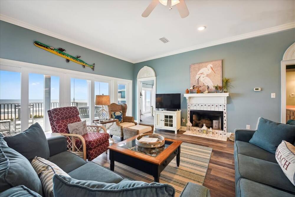 Photo of Livingroom in Sea Palm Village
