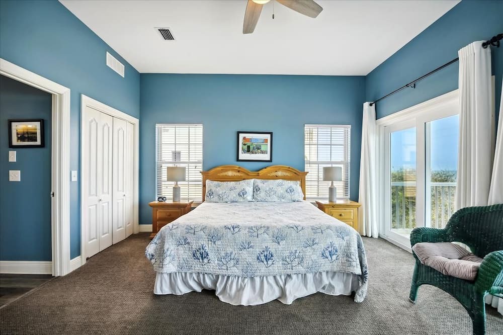 Photo of Bedroom in Sea Palm Village