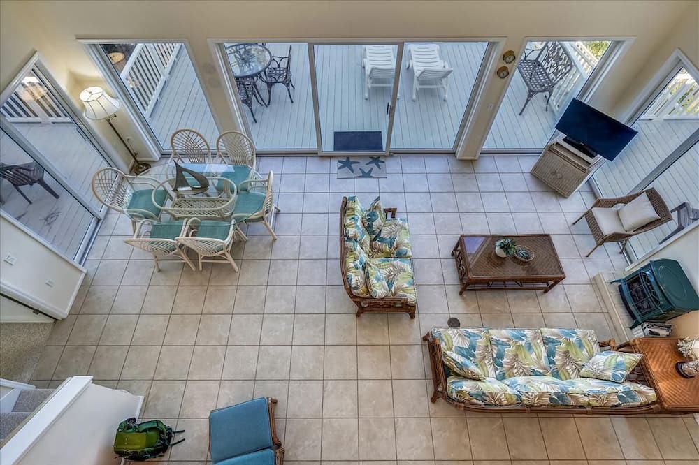 Photo of Livingroom in Plantation