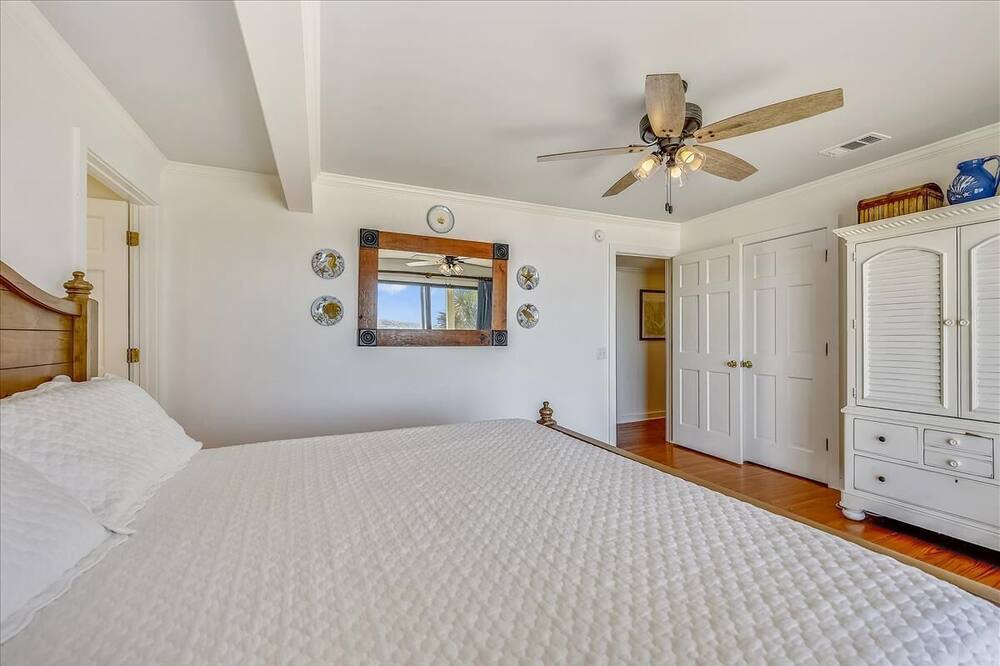 Photo of Bedroom in Plantation