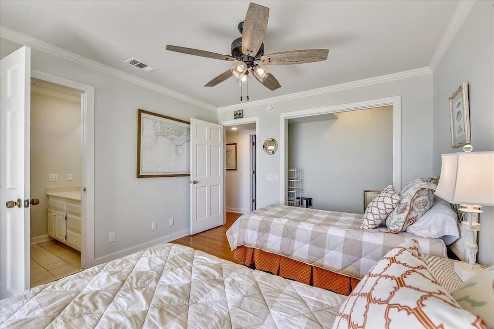 Photo of Bedroom in Plantation