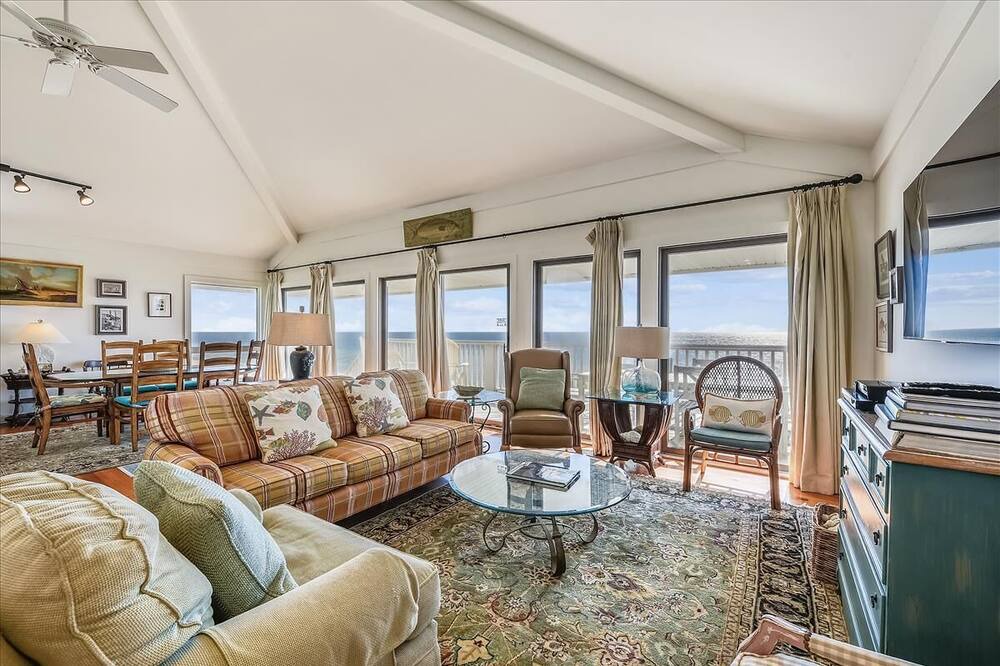 Photo of Livingroom in Plantation