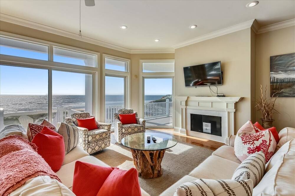 Photo of Livingroom in Sea Palm Village