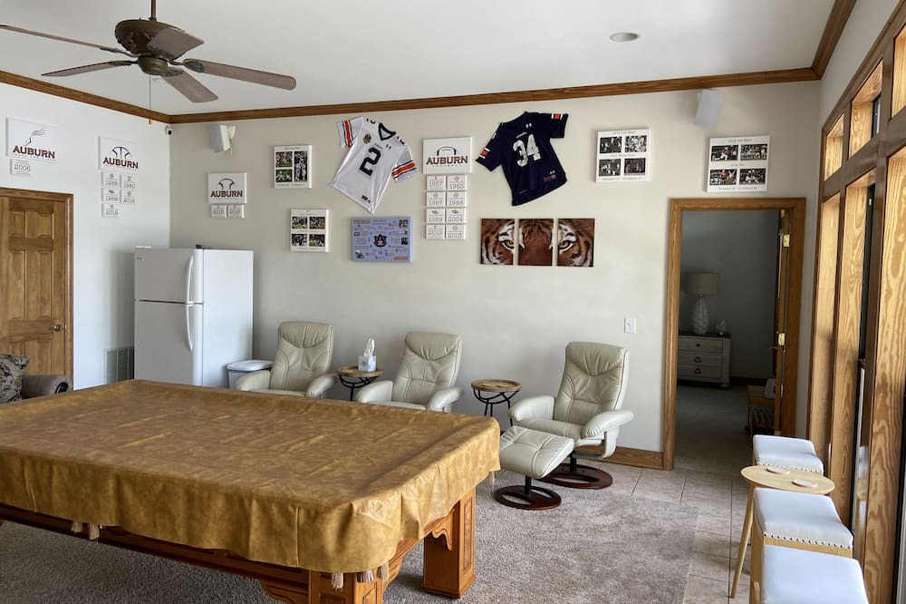 Photo of Bedroom in Dadeville