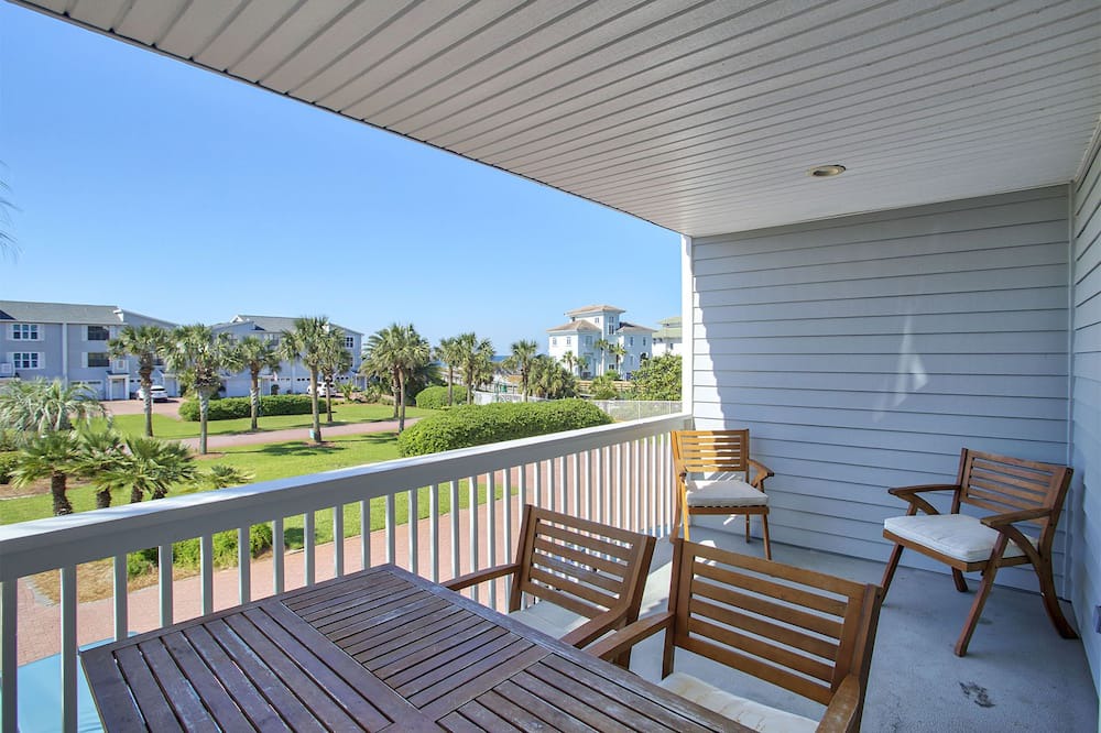 Photo of Patio Balcony in Santa Rosa Beach