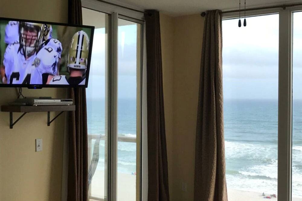 Photo of Bedroom in Navarre Beach