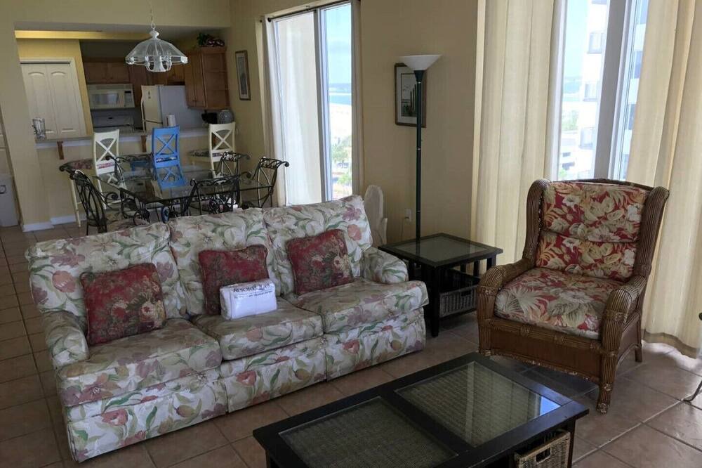Photo of Bedroom in Navarre Beach