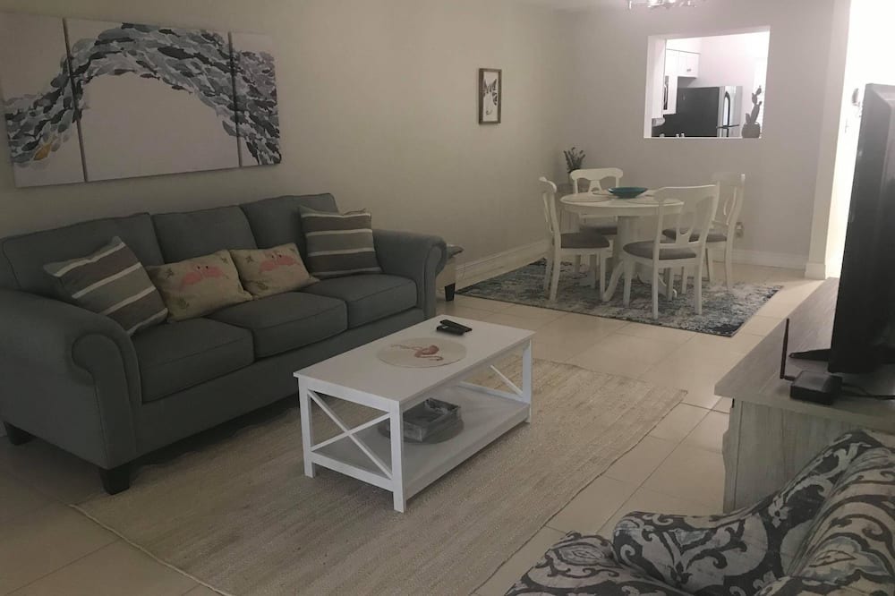 Photo of Livingroom in Kings Lake