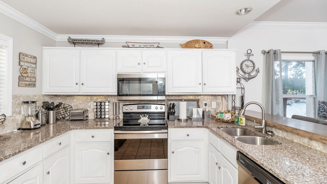 Photo of Kitchen in Dadeville