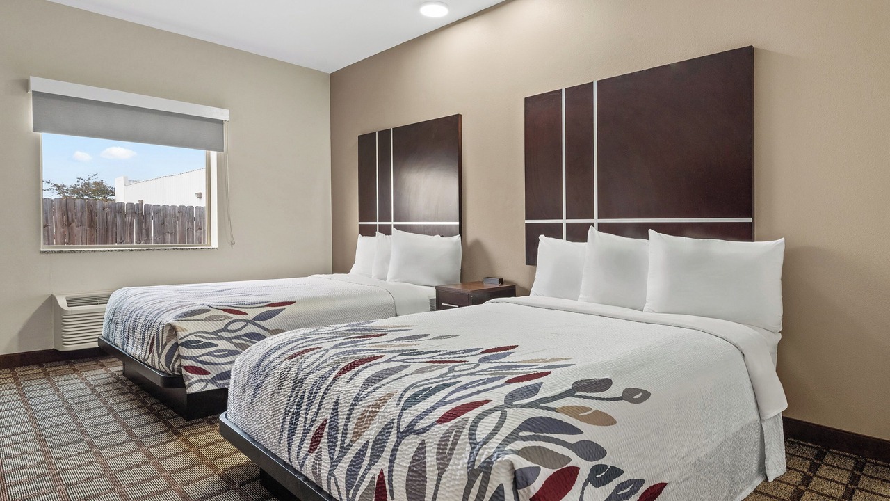 Photo of Bedroom in Broadmoor