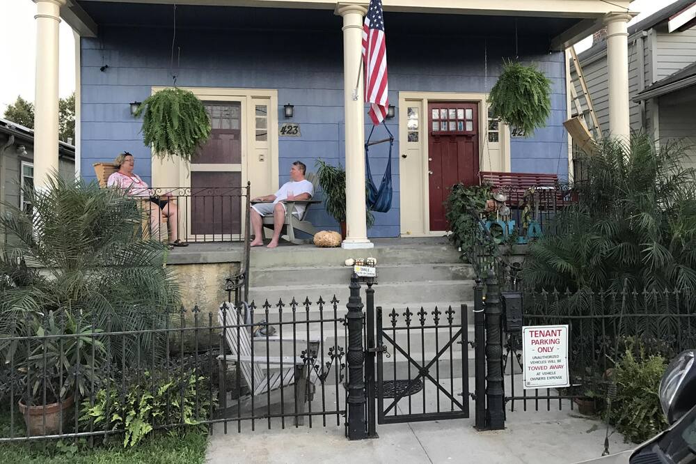 Photo of Others in Algiers Point