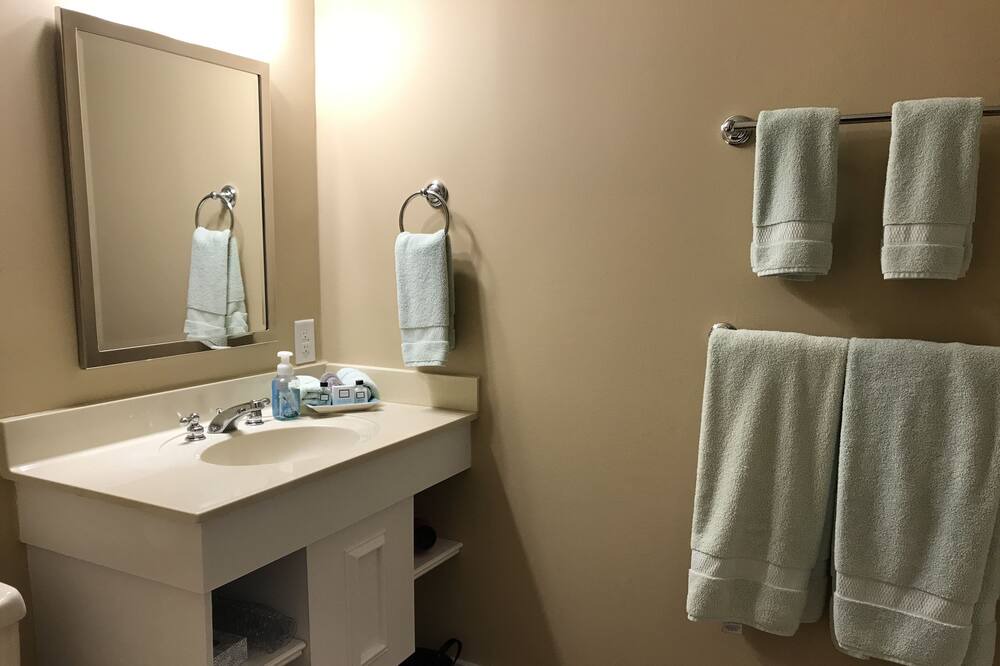 Photo of Bathroom in Alcorn State
