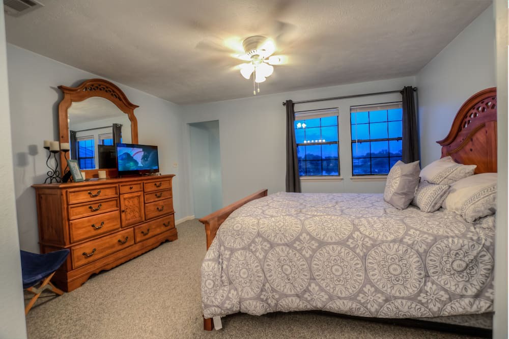 Photo of Bedroom in El Centro Beach