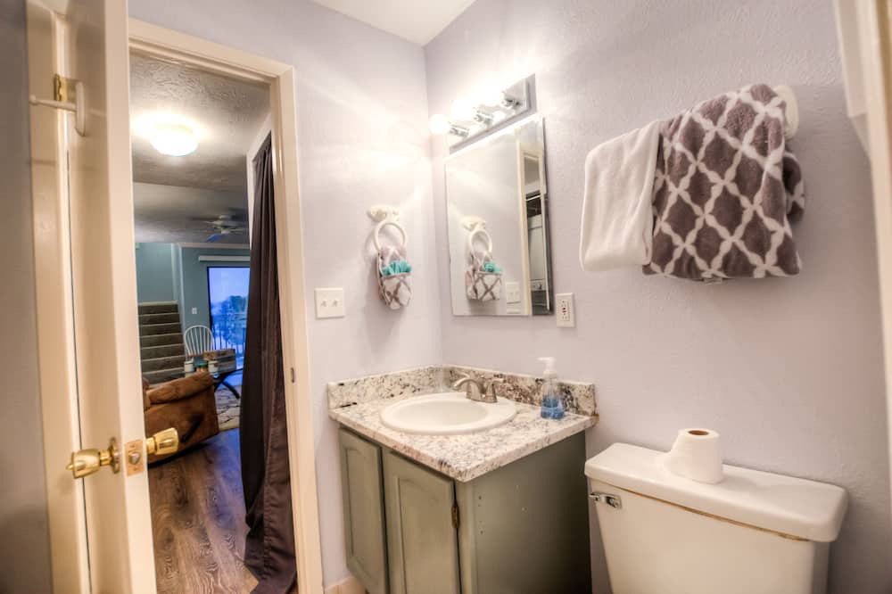 Photo of Bathroom in El Centro Beach
