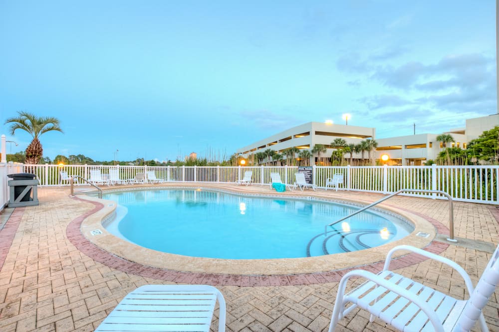 Photo of Outdoor in El Centro Beach