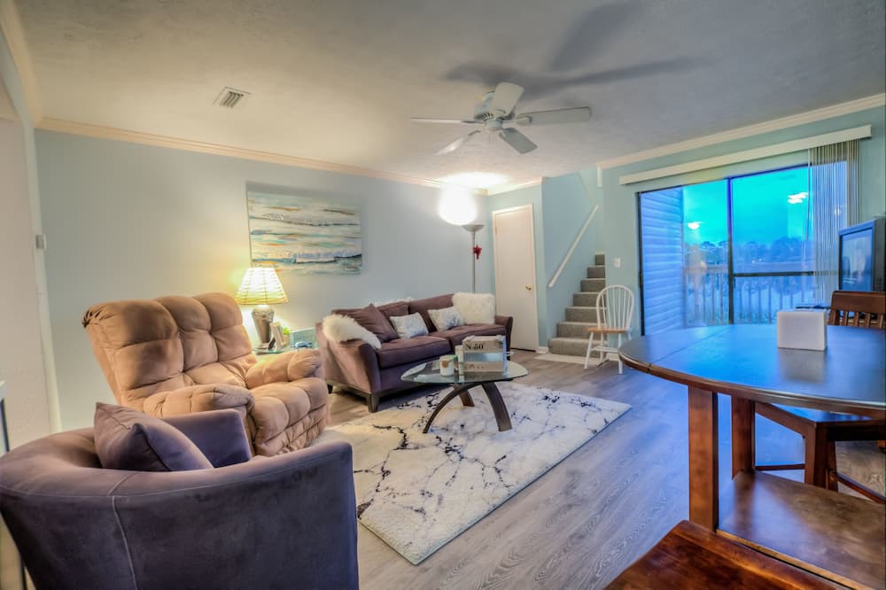 Photo of Bedroom in El Centro Beach