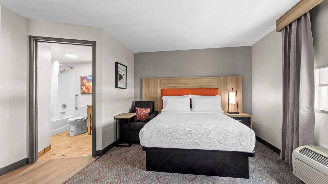 Photo of Bedroom in Flowood
