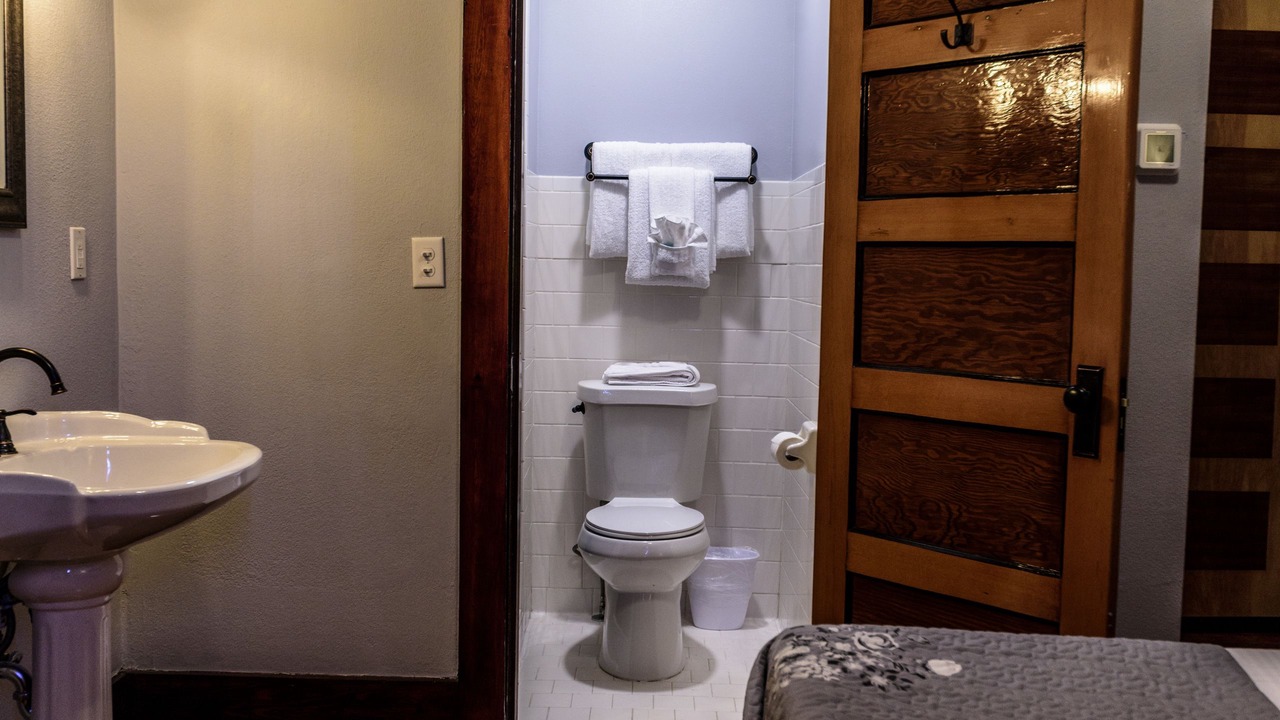 Photo of Bathroom in De Funiak Springs