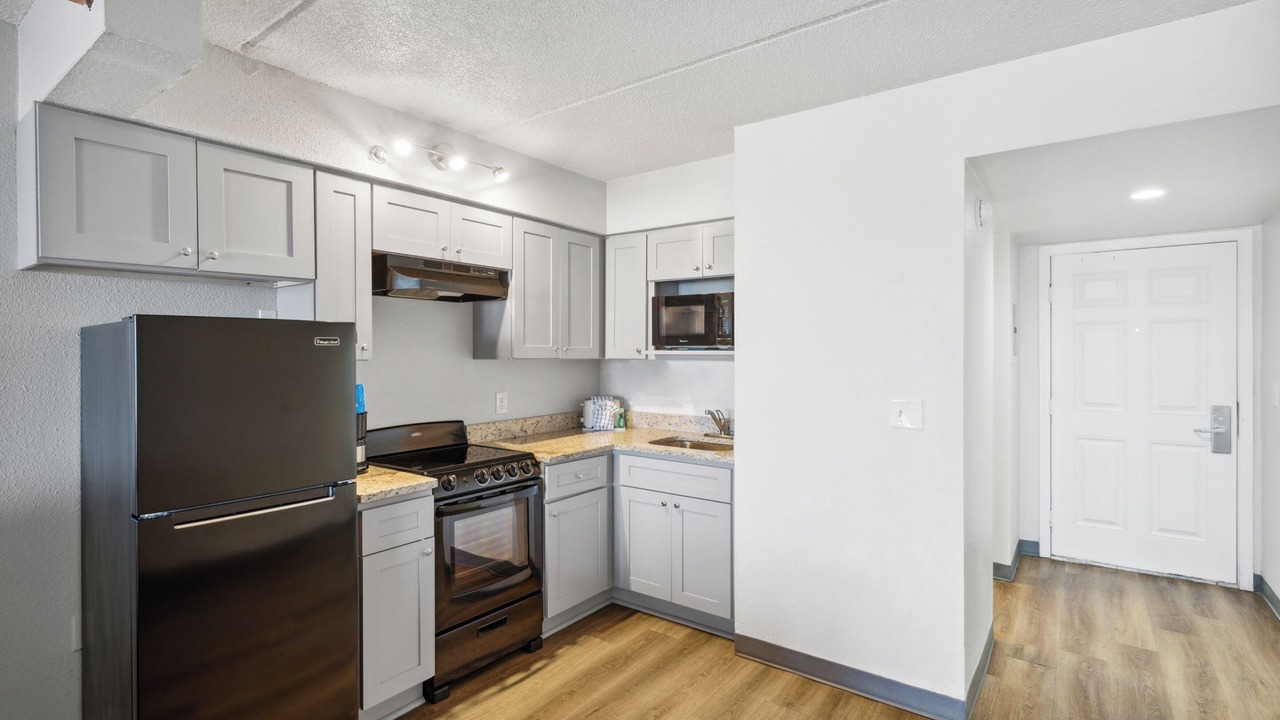 Photo of Kitchen in Laguna Beach Estates