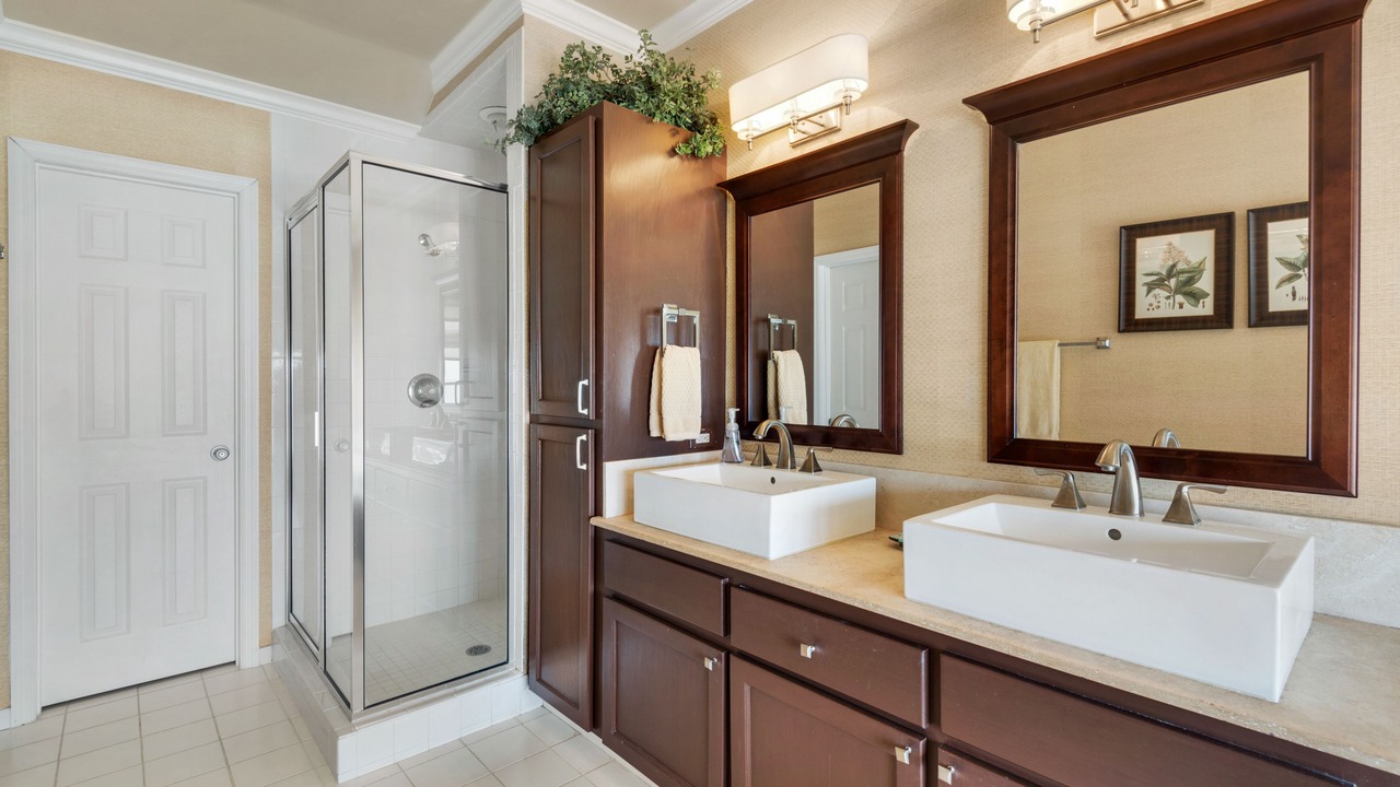 Photo of Bathroom in Navarre Beach