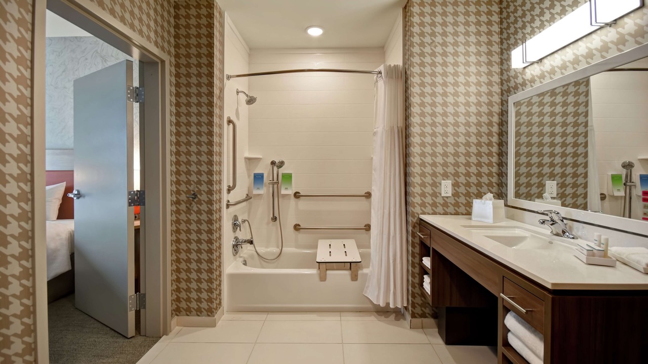 Photo of Bathroom in Harvey