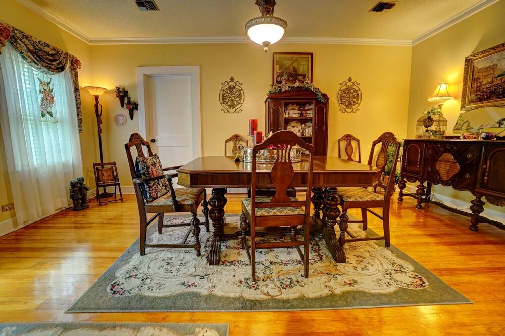 Photo of Kitchen in Abbeville