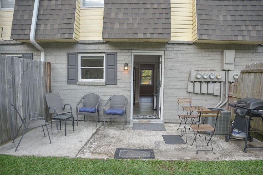 Photo of Patio Balcony in Grand Bay