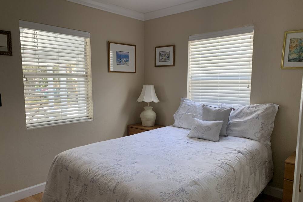 Photo of Bedroom in Niceville