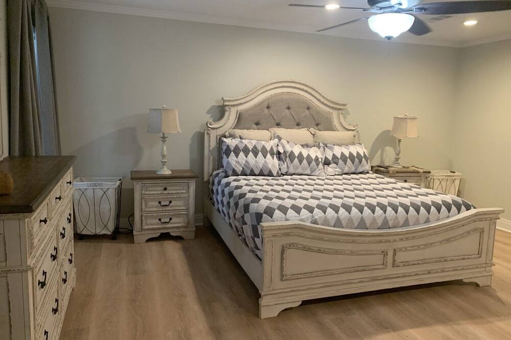 Photo of Bedroom in Oxford