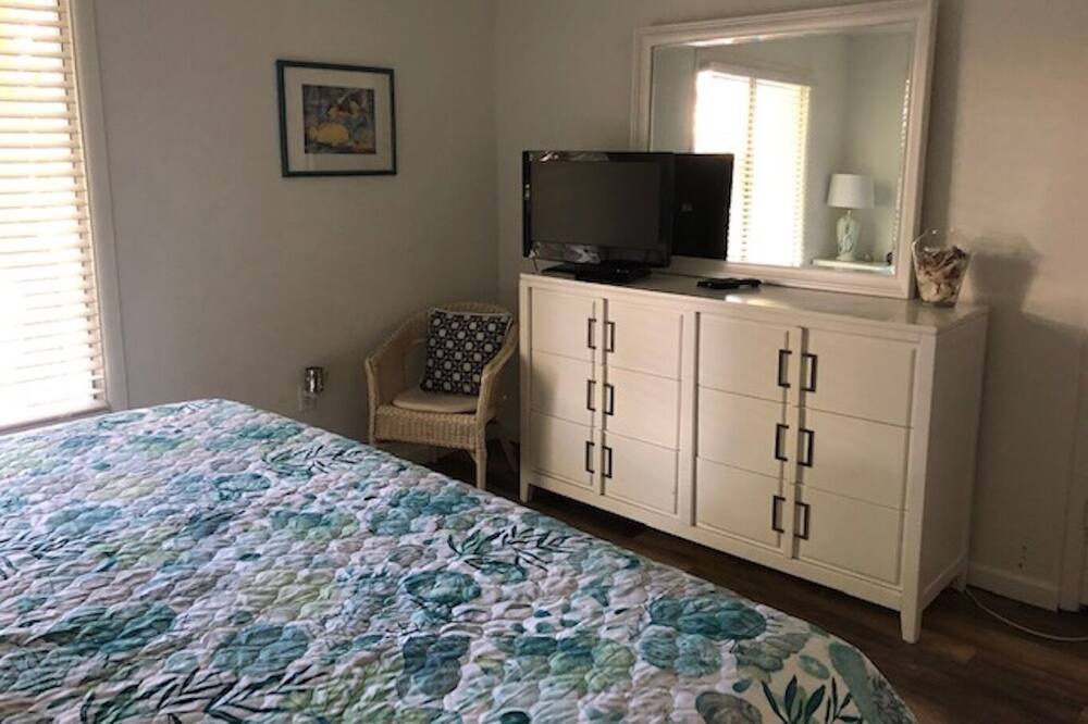 Photo of Bedroom in Bayview
